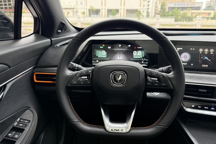 Used Changan UNI-T 2022 1.5T Prestige Version
