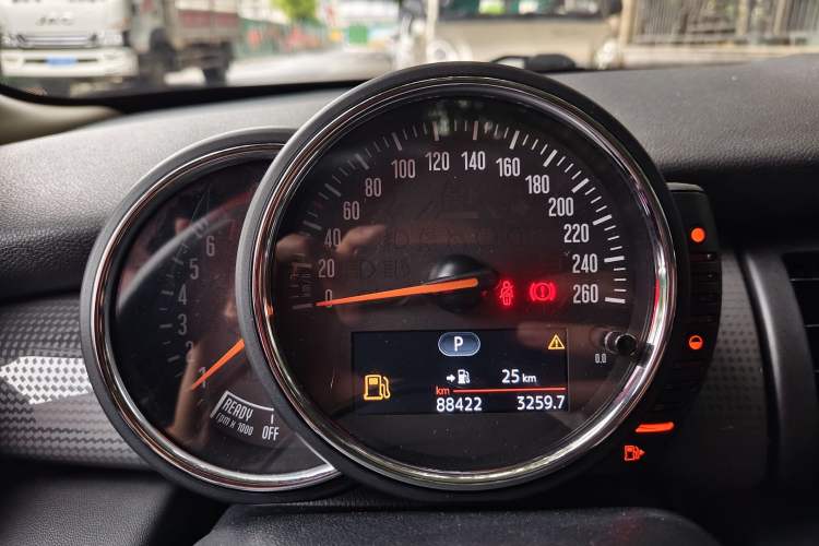 Used MINI MINI 2016 1.5T COOPER Five-Door Edition