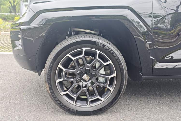 Used Tank 700 New Energy 2024 Hi4-T Extreme Edition Exterior 5