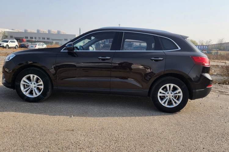 Used BORGWARD BX7 2016 28T 2WD Elite Edition 5-seater
