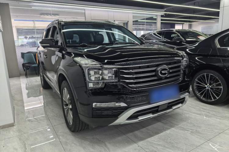 Used GAC Trumpchi GS8 2017 320T Two-Wheel Drive Luxury Smart Connectivity Version (7 Seats)