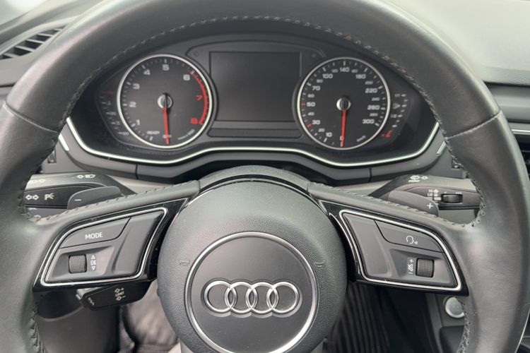 Used Audi A4L 2017 Plus 40 TFSI Ambition Model