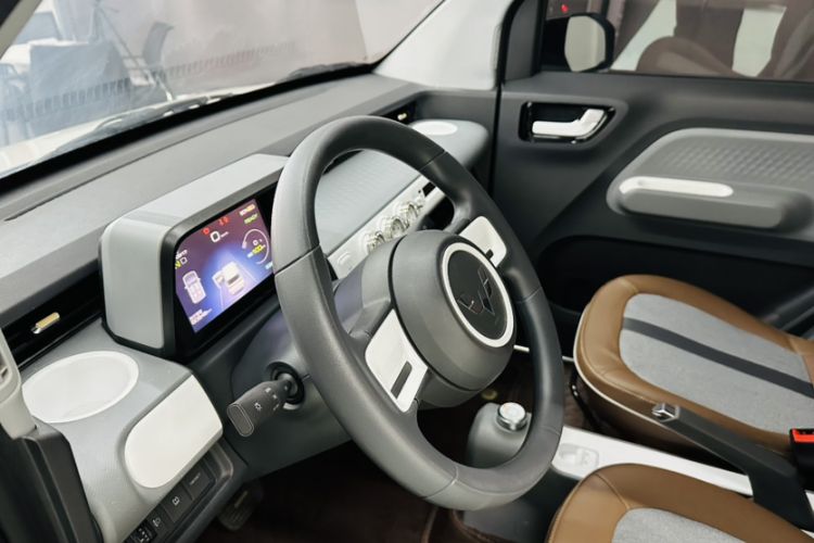 Used Wuling Hongguang MINIEV 2022 GAMEBOY 200km Gaming Edition with Lithium Iron Phosphate