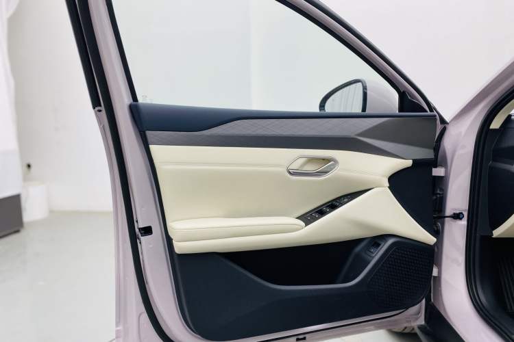 Used BYD Qin L 2025 EV 545KM Cloud Suspension Edition