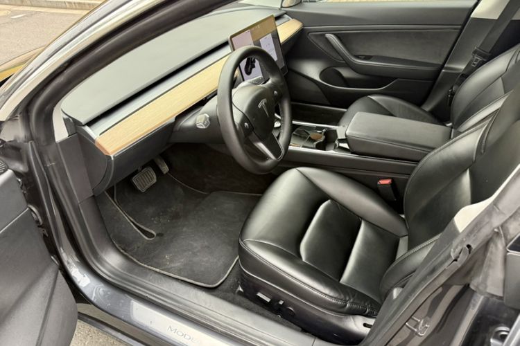 Used Tesla Model 3 2019 Standard Range Rear-Drive Upgraded Version