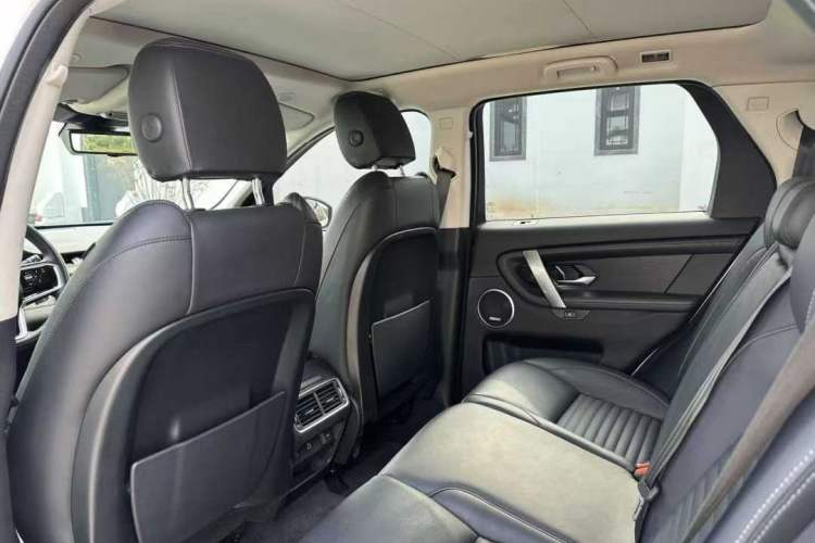 Used Land Rover Discovery Sport 2024 Luxury Custom Edition
