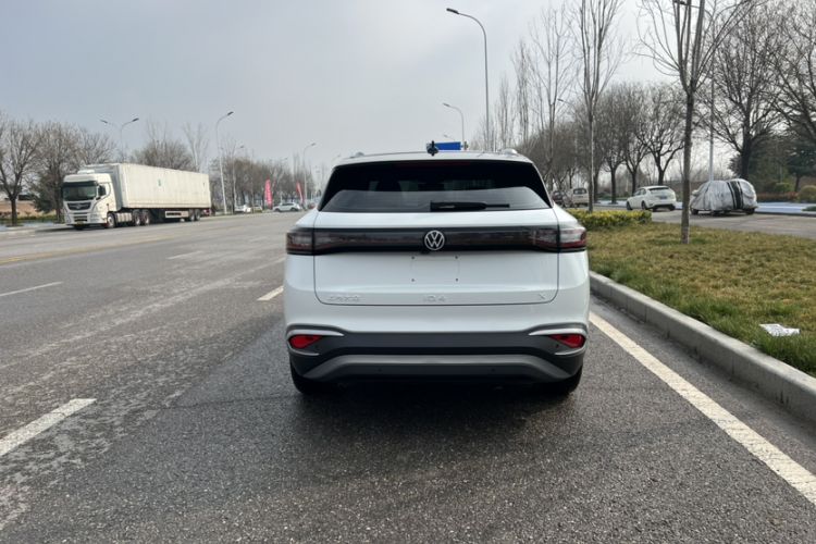 Used Volkswagen ID.4 X 2025 Smart Version Pure & Intelligent Enjoyment Edition
