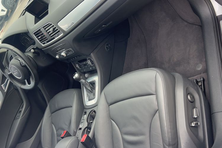 Used Audi Q3 2016 35 TFSI quattro all-wheel drive special edition
