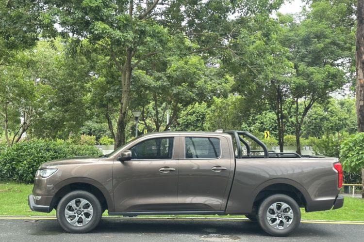 Used Great Wall Poer 2021 2.0T Commercial Version Automatic Diesel 4x4 Navigation-Ready Long-Box GW4D20M