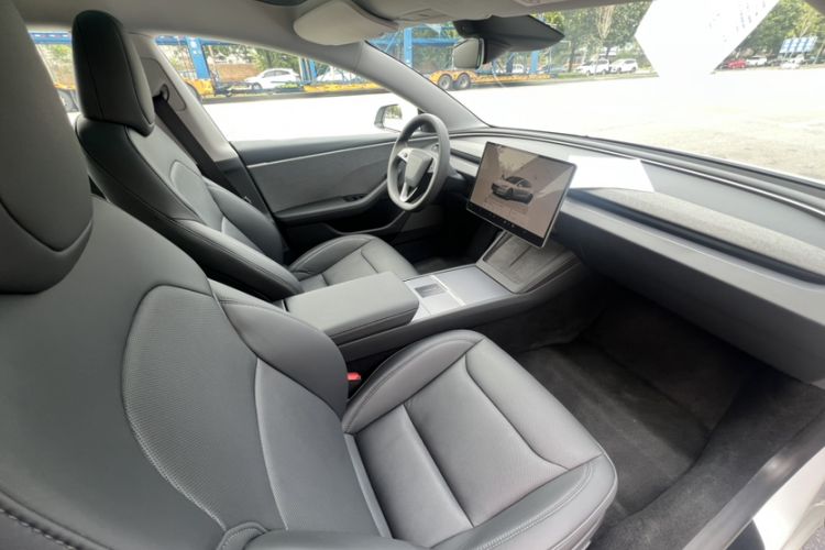 Used Tesla Model 3 2023 Rear-Wheel-Drive Version
