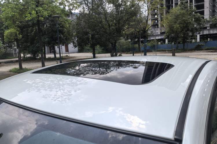 Used Nissan Sylphy 2018 1.6XV CVT Deluxe Edition Roof