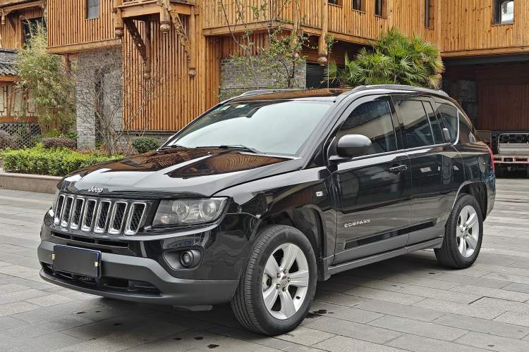 Used Jeep Compass 2014 Revised Version 2.0L Two-Wheel Drive Entry-Level Edition