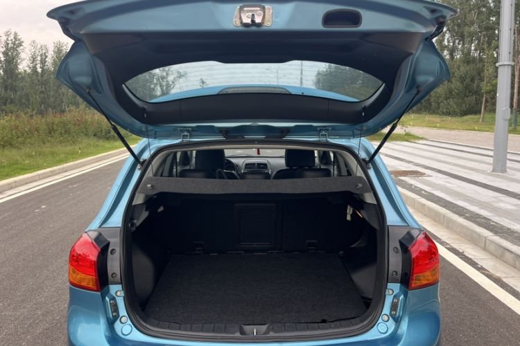 Used Mitsubishi ASX 2013 2.0L CVT Two-Wheel Drive Luxury Edition