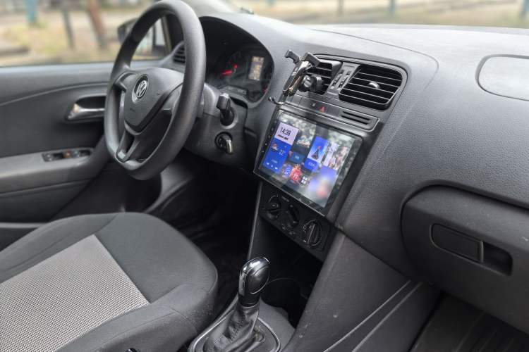 Used Volkswagen Polo 2016 1.4L Automatic Trendy Model
