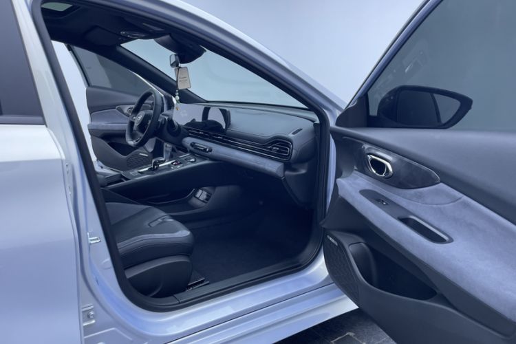 Used GAC Trumpchi EMPOW 2024 400T Automatic Yingbao R PRO Edition
