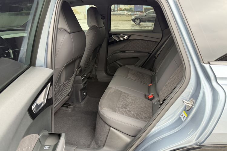 Used Audi Q4 e-tron 2022 50 e-tron quattro Creation Edition
