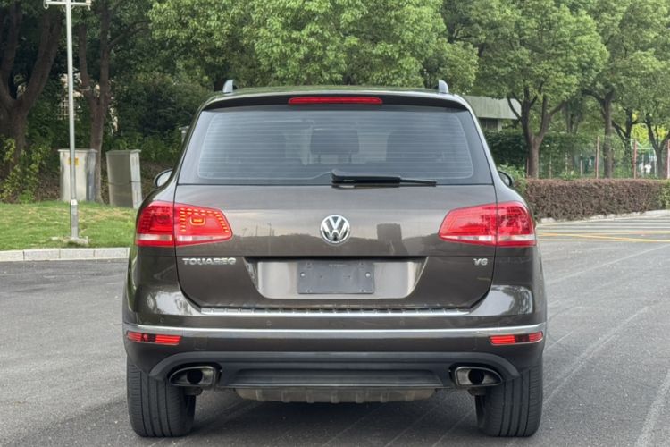 Used Volkswagen Touareg 2016 3.0 TSI Standard Version Exterior 5