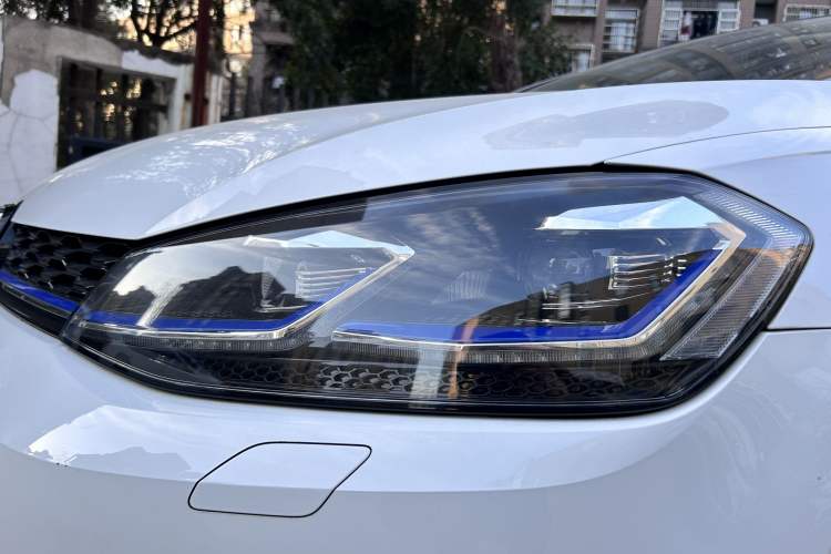 Used Volkswagen Golf Pure Electric 2020 Chari