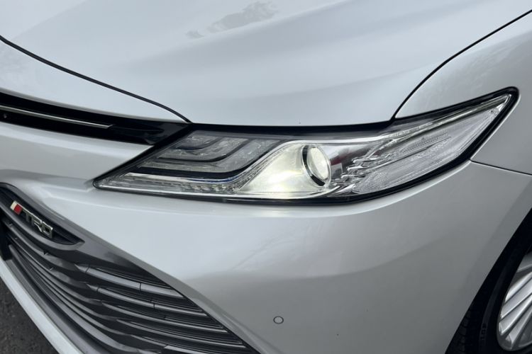 Used Toyota Camry 2019 Revised Version 2.5G Luxury Edition Exterior 6