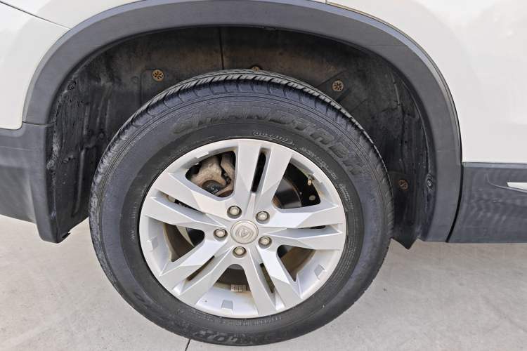 Used CHANGAN CS75 2017 Shangkui Edition 1.5T Automatic Fengxiang Model
