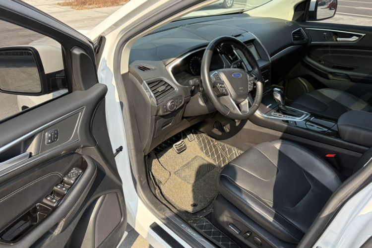 Used Ford Edge 2016 EcoBoost 245 Four-Wheel Drive Titanium 7-Seater