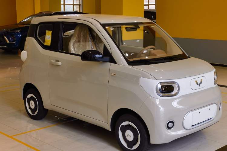 Used Wuling Hongguang MINIEV 2024 3rd Generation 215km Youth Edition