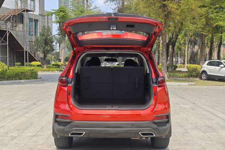 Used SOL X8 2021 300T DCT Panoramic Luxury Edition 6 Seats Trunk