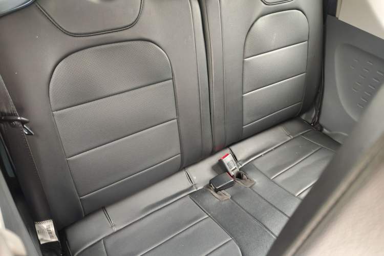 Used Wuling Hongguang MINIEV 2021 Macaron Premium Model – Lithium Iron Phosphate