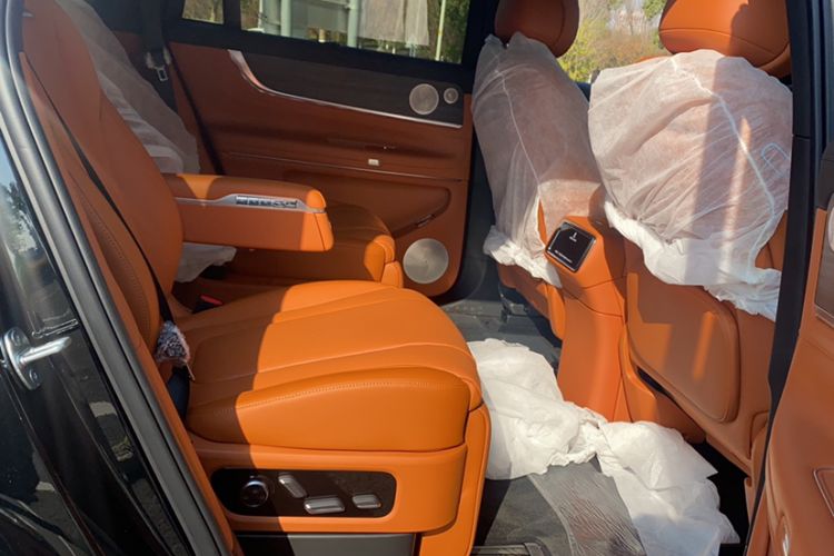 Used Hima AITO M9 2025 Extended-Range Ultra Version 52 kWh 6-Seater