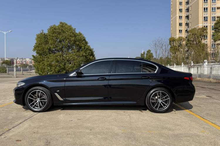 Used BMW 5 Series 2021 525Li M Sport Package