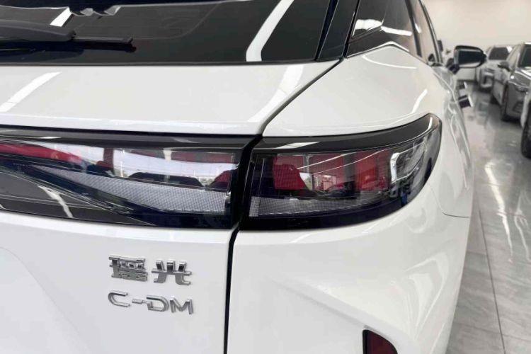 Used EXEED Stellar C-DM 2024 1.5T Long-Range Pro
