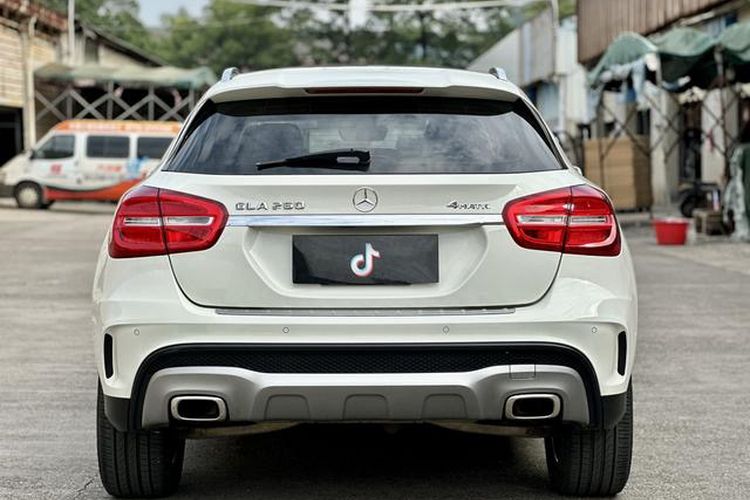 Used Mercedes-Benz GLA 2015 GLA 260 4MATIC
