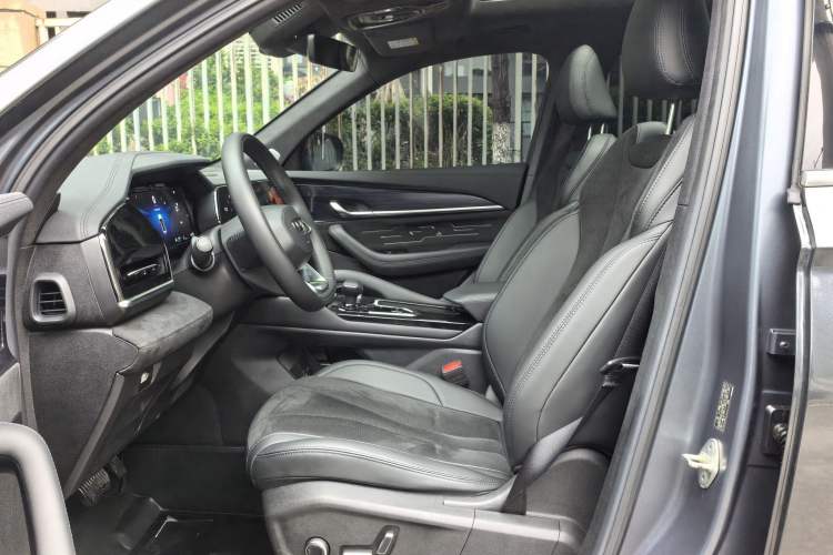 Used Geely Auto Monjaro L 2024 2.0TD High-Power Automatic Two-Wheel Drive Skyline Edition
