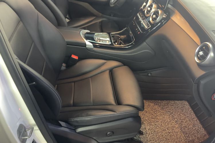 Used Mercedes-Benz GLC 2021 GLC 260 L 4MATIC Dynamic Edition
