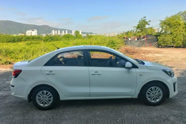 Used Kia Pegas 2020 Revised Version 1.4L Automatic Comfortable with Sunroof Exterior 4