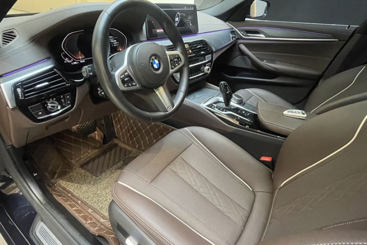Used BMW 5 Series 2021 530Li Leading Model M Sport Package Interior 2