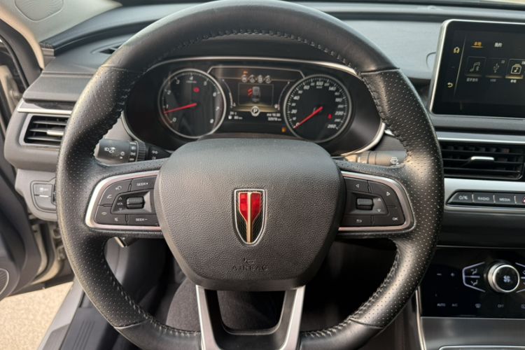 Used Hongqi H5 2022 Classic Model Facelift 1.5T DCT Qiyun Edition Steering Wheel