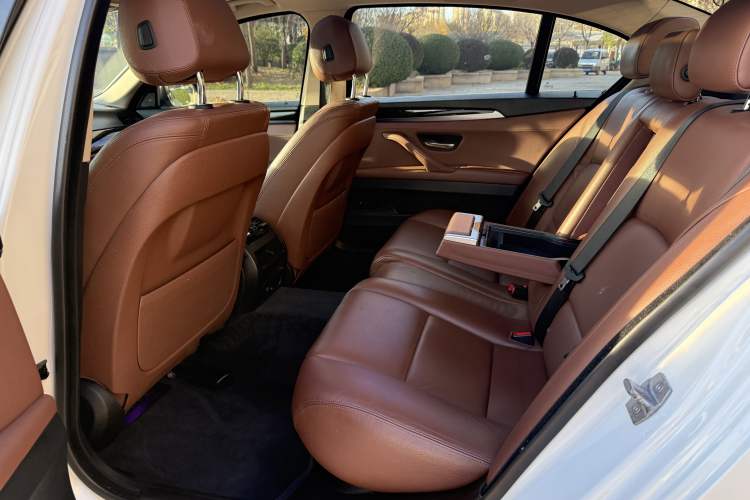 Used BMW 5 Series 2017 525Li Leading Model
