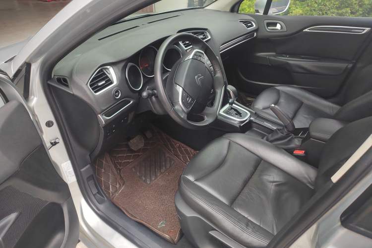 Used Citroen C4L 2013 1.8L Automatic Jingzhi Edition
