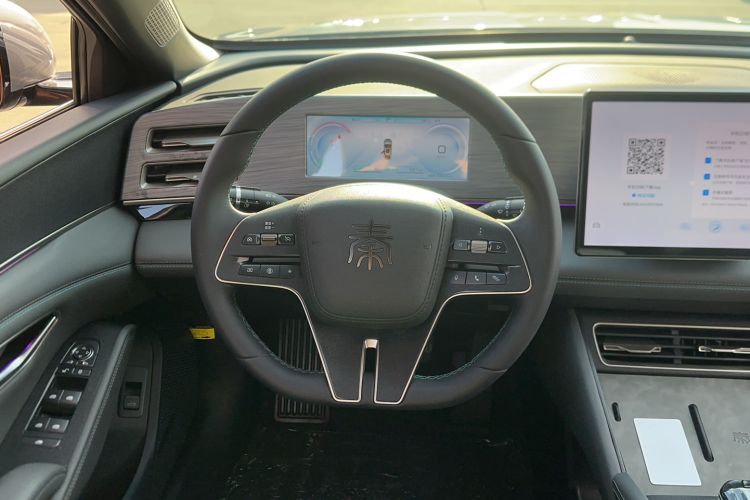 Used BYD Qin L 2024 DM-i 120KM Leading Model