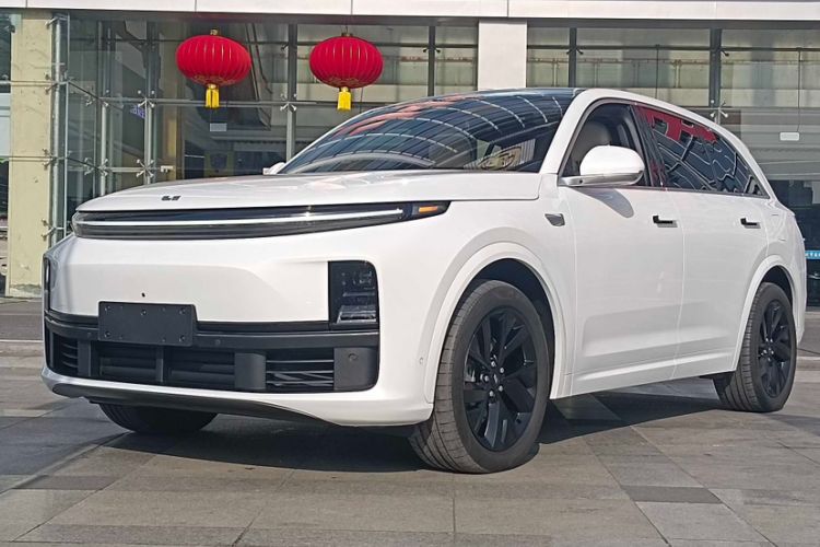 Used Li Auto L7 2023 Air model
