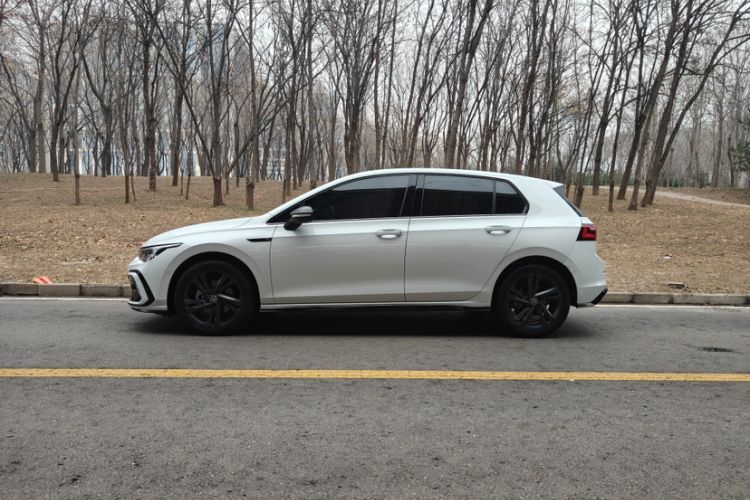 Used Volkswagen Golf 2023 Facelift 280TSI DSG R-Line Lite Exterior 1