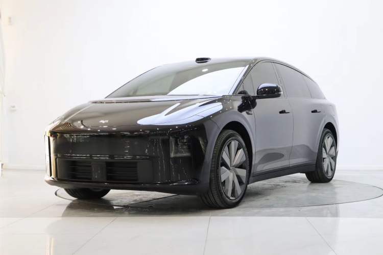 Used Li Auto Li Auto i6 2025 Model Four-Wheel-Drive Standard Type