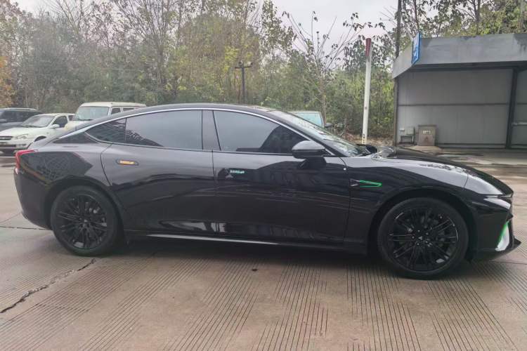 Used NETA S 2023 Pure Electric 520km Rear-Drive Lite Version
