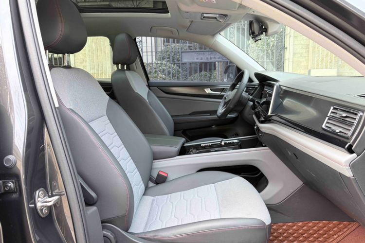 Used Volkswagen Teramont X 2022 330TSI Two-Wheel-Drive Luxury Edition
