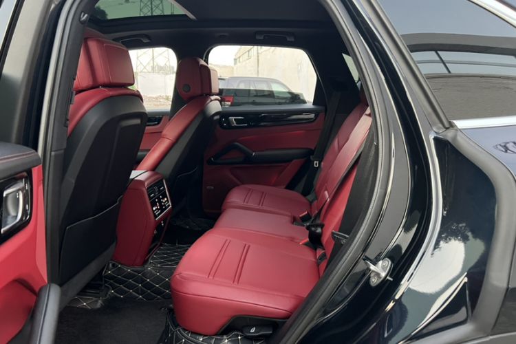 Used Porsche Cayenne 2022 Cayenne 3.0T Platinum Edition