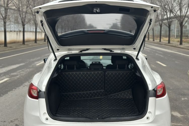 Used Mazda CX-4 2018 2.0L Automatic Two-Wheel Drive Blue Sky Dynamic Version China VI Standard