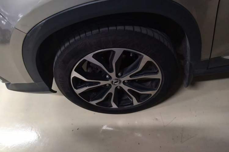 Used FORTHING Joyear X5 2017 Jingxiang Series 1.5T CVT Luxury Model
