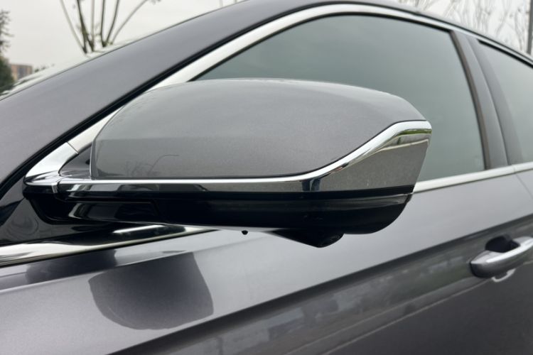 Used Geely Auto Preface 2023 1.5TD Fuyao Version Exterior 6