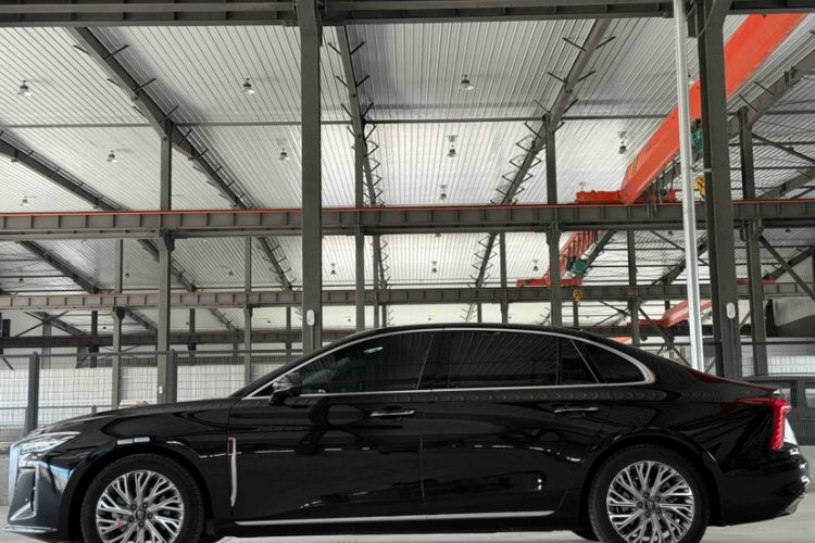 Used Hongqi H5 2023 2.0T Automatic Smart Connect Flagship Edition
